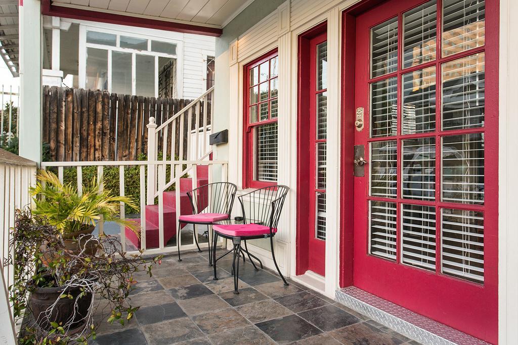 Hollywood Hills Suites ロサンゼルス エクステリア 写真