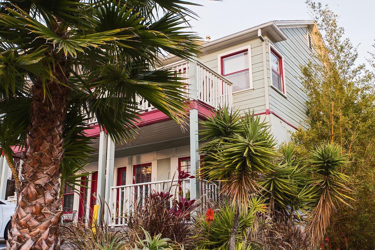 Hollywood Hills Suites ロサンゼルス エクステリア 写真